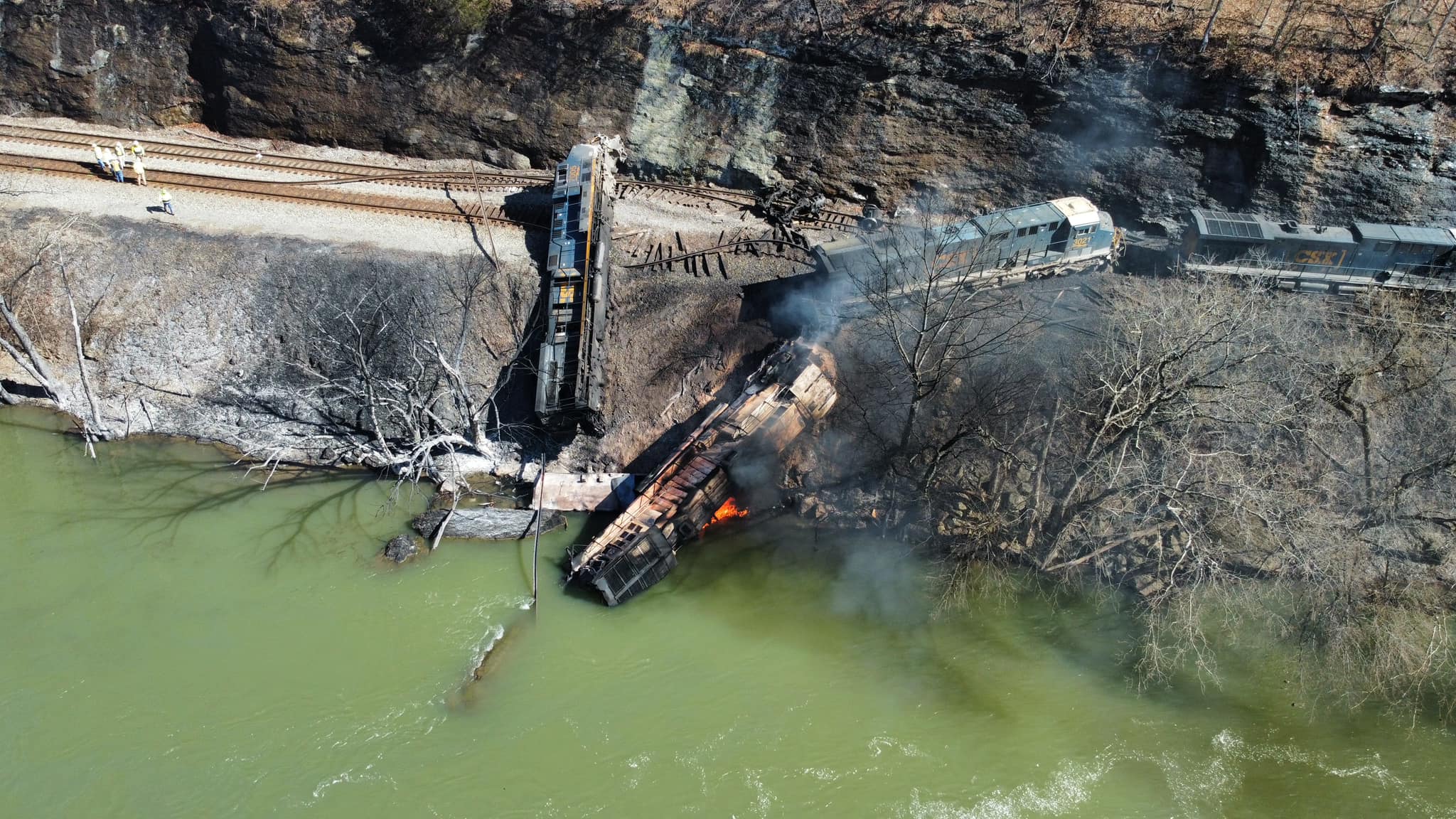 Train Derails In West Virginia Due To Landslide, Three Crew Members ...